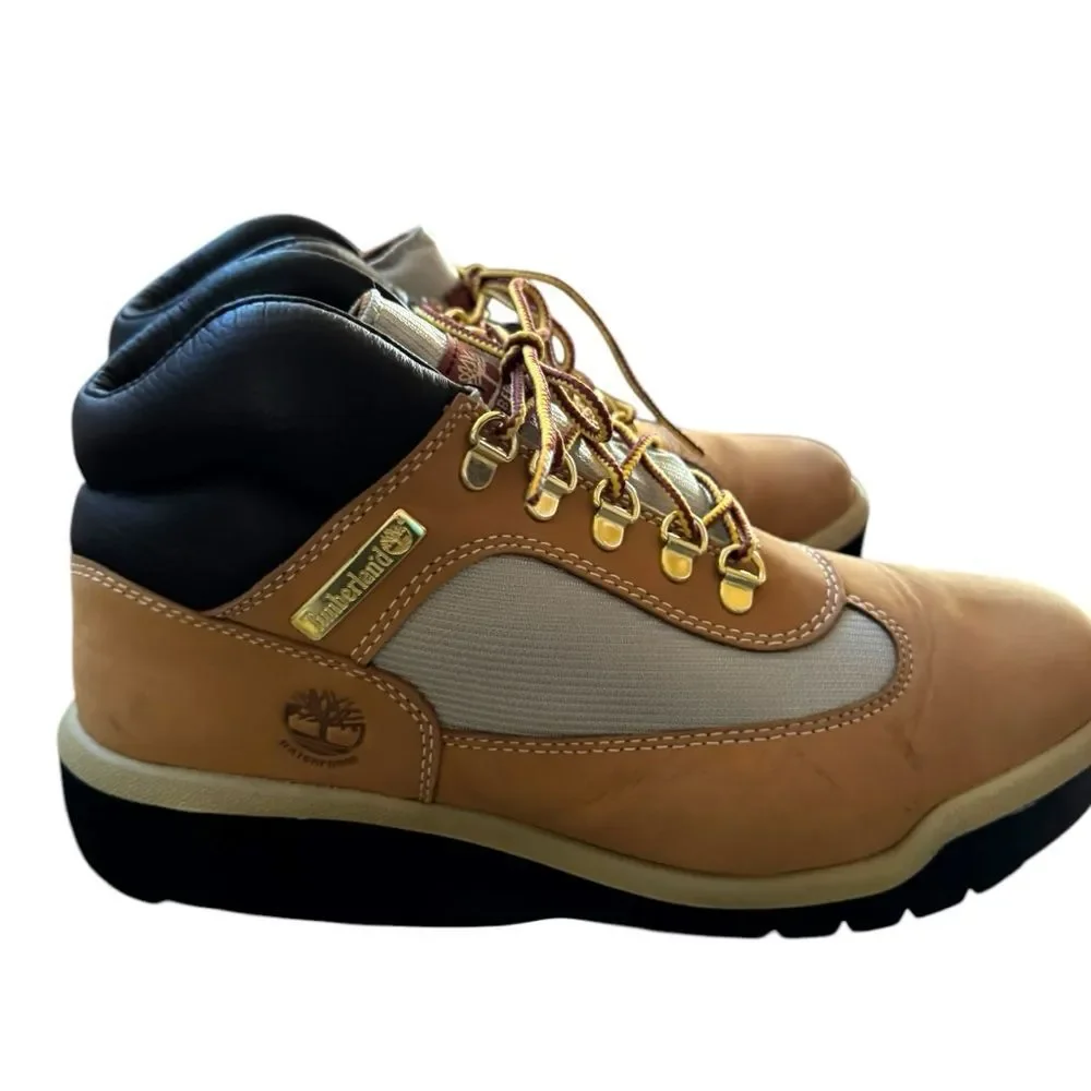 Timberland Men's Wheat and Black Leather Chukka Boots